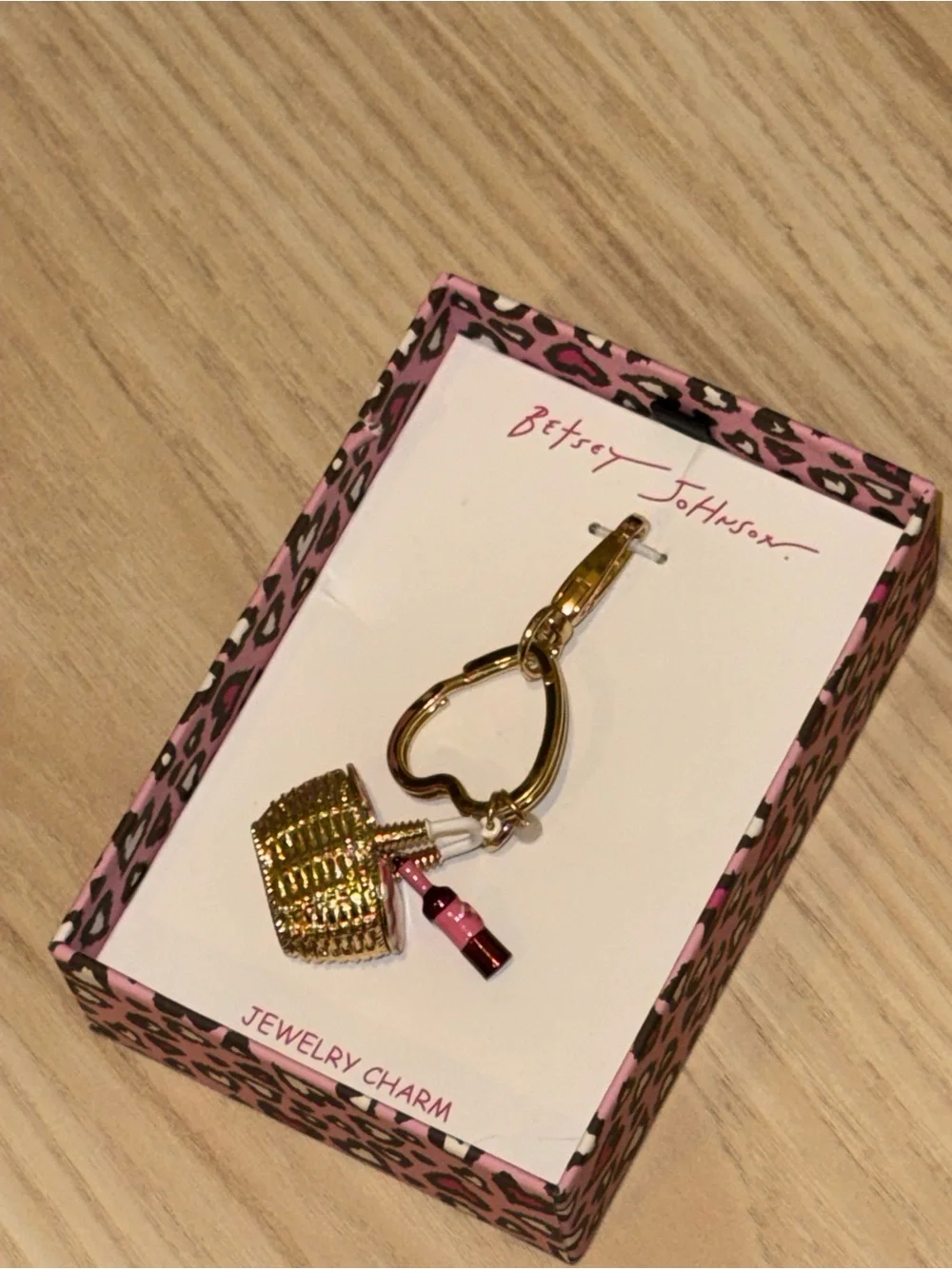 Betsey Johnson betsey johnson